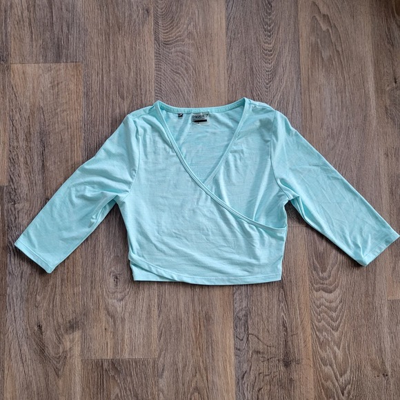 Gymshark Tops - Gymshark Women's Ballet Crop Top Pale Turquoise Marl Size Medium
